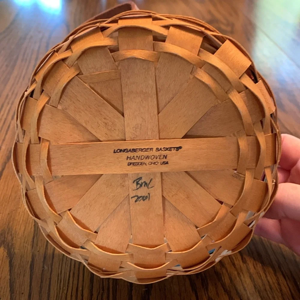 Longaberger Heartland Button Basket